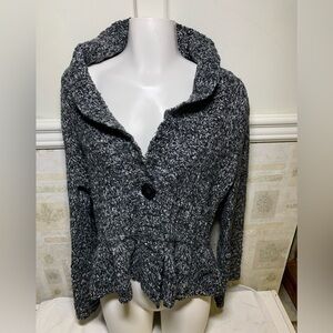 Size M dress barn sweater